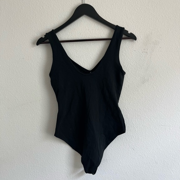 Black bodysuit - one piece - Picture 1 of 2